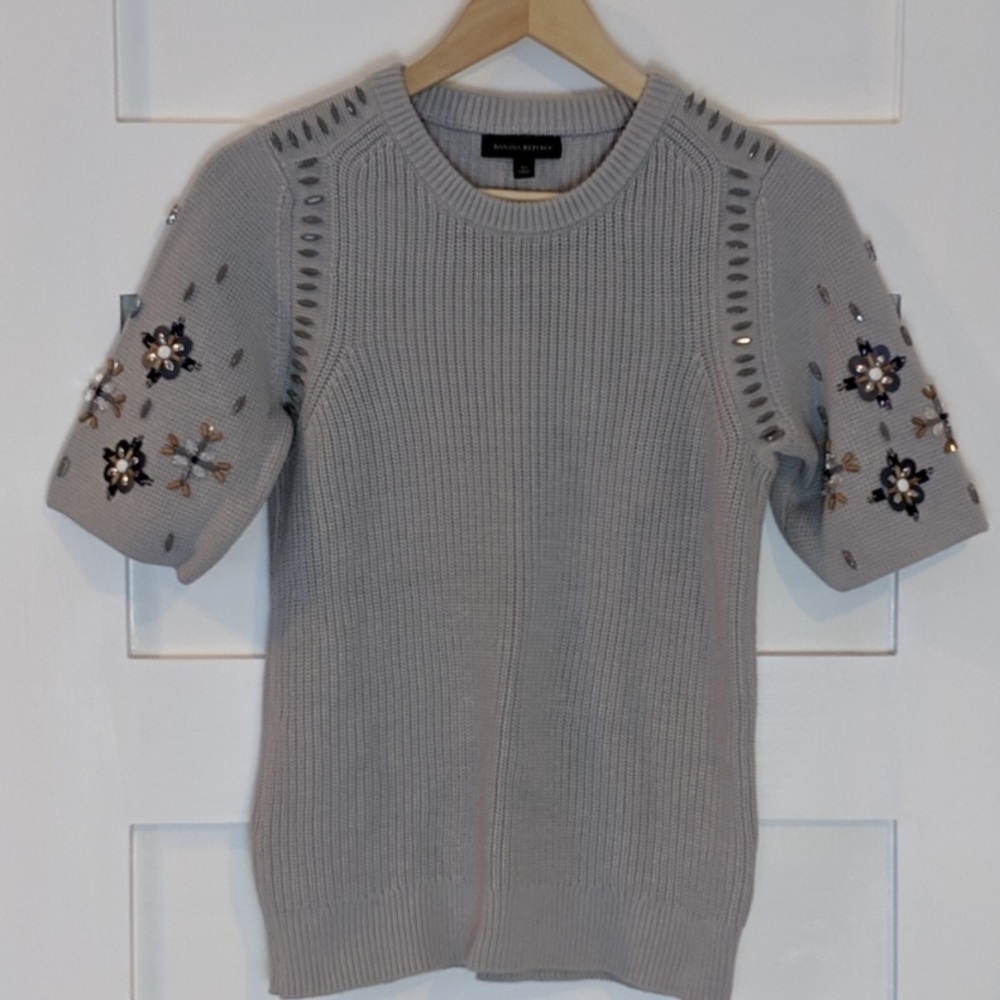 Banana republic short sleeve jewel sleeve sweater